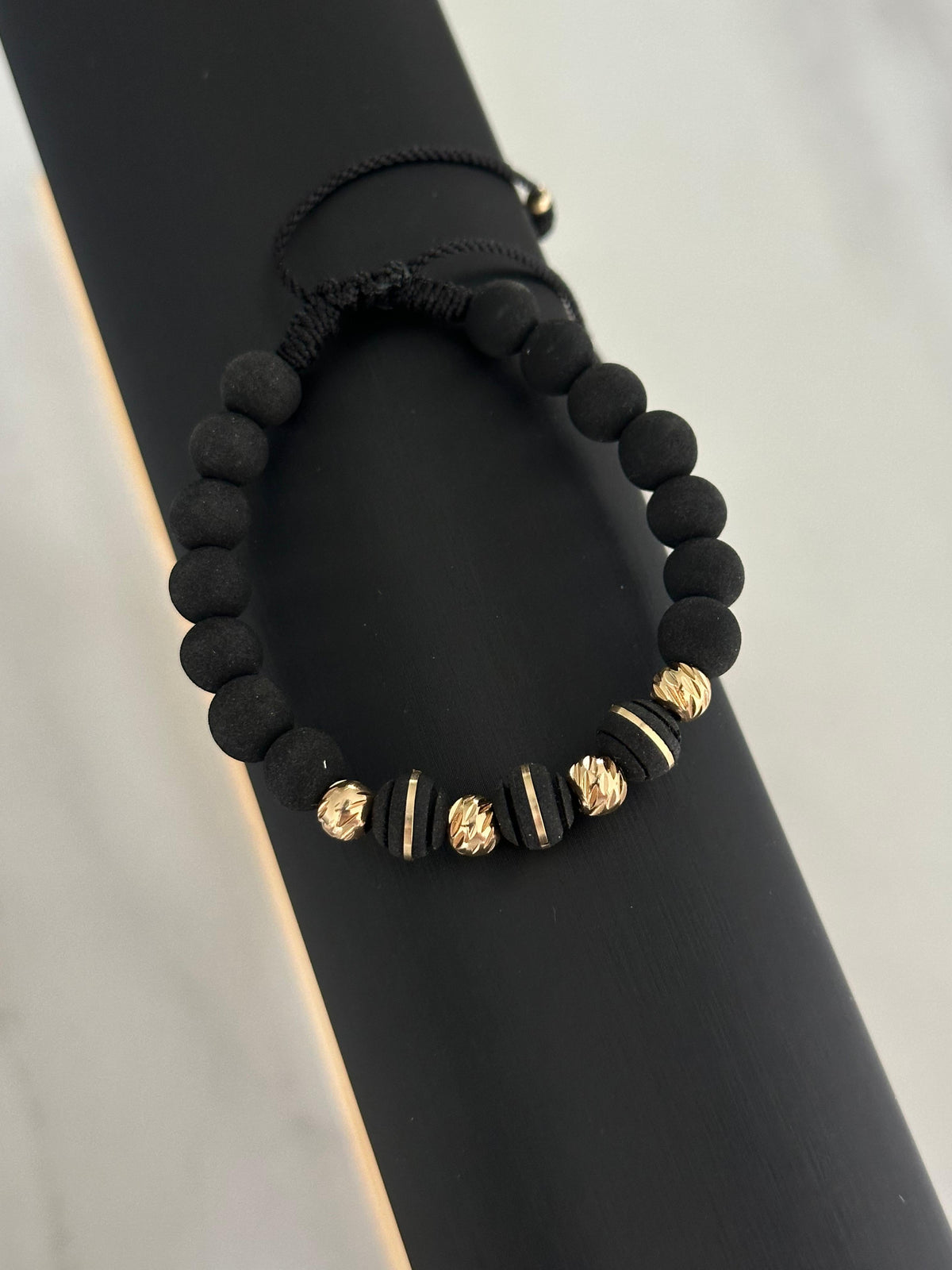 Pulsera neopreno argollado 8mm, diamantado 6mm