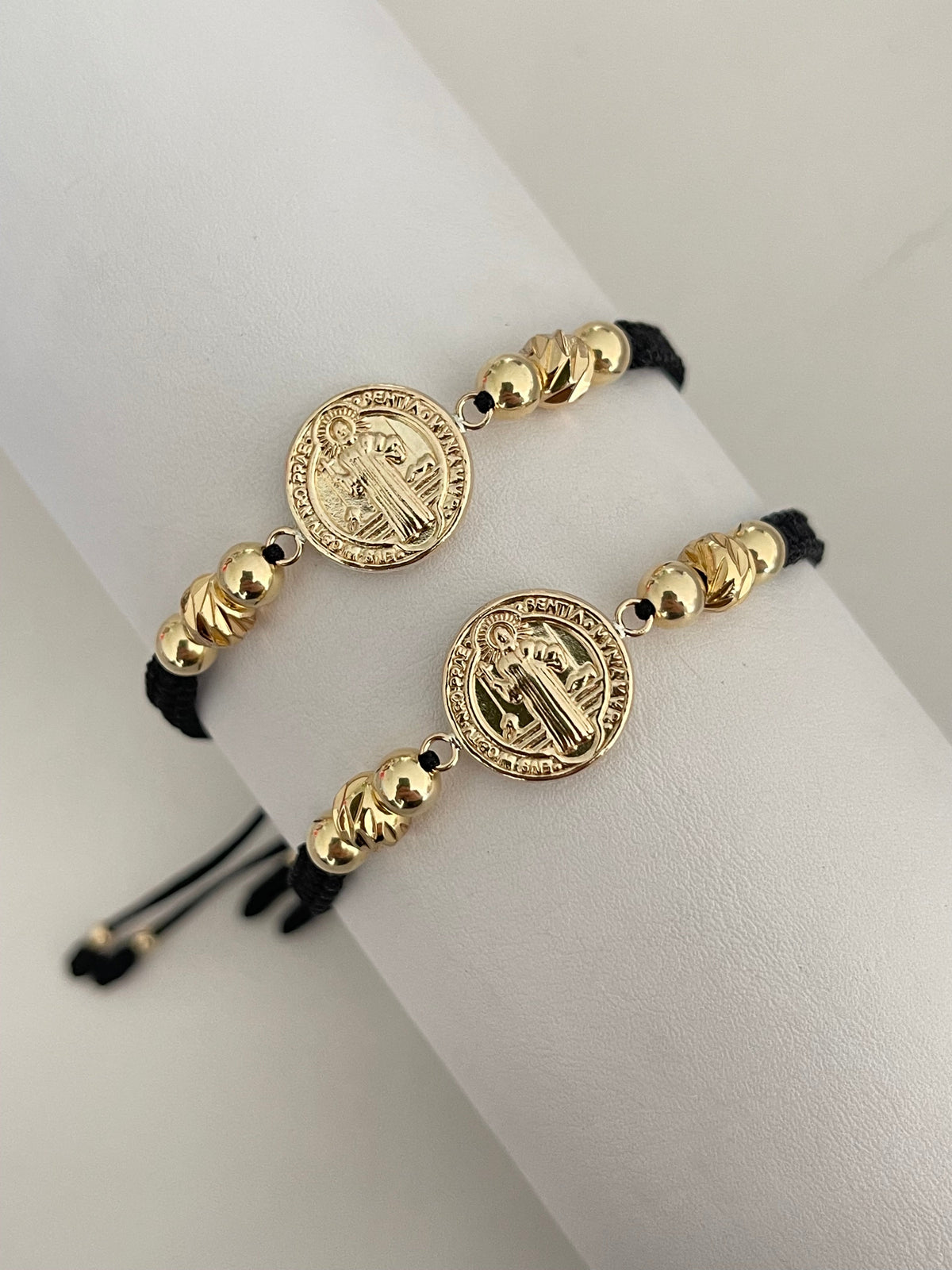 Pulseras pareja san Benito grande (5mm, 6mm)