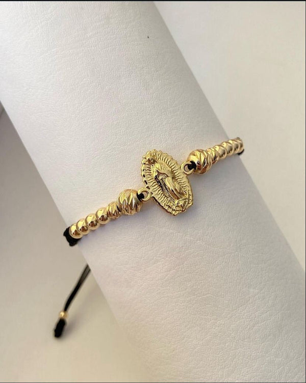 Pulsera dije virgen Guadalupe tallado con balines lisos, diamantados #4 y #5